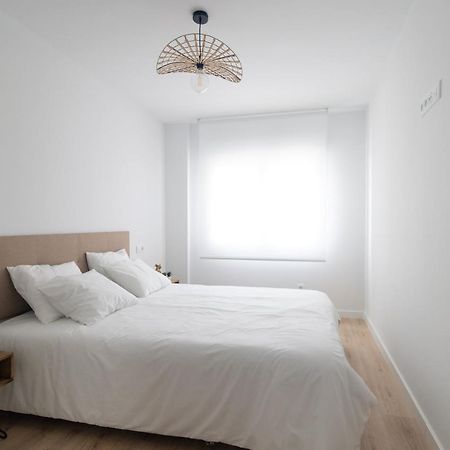 Lujoso Apartamento Entre 2 Playas Con Garaje, Wifi Gijón Exterior foto
